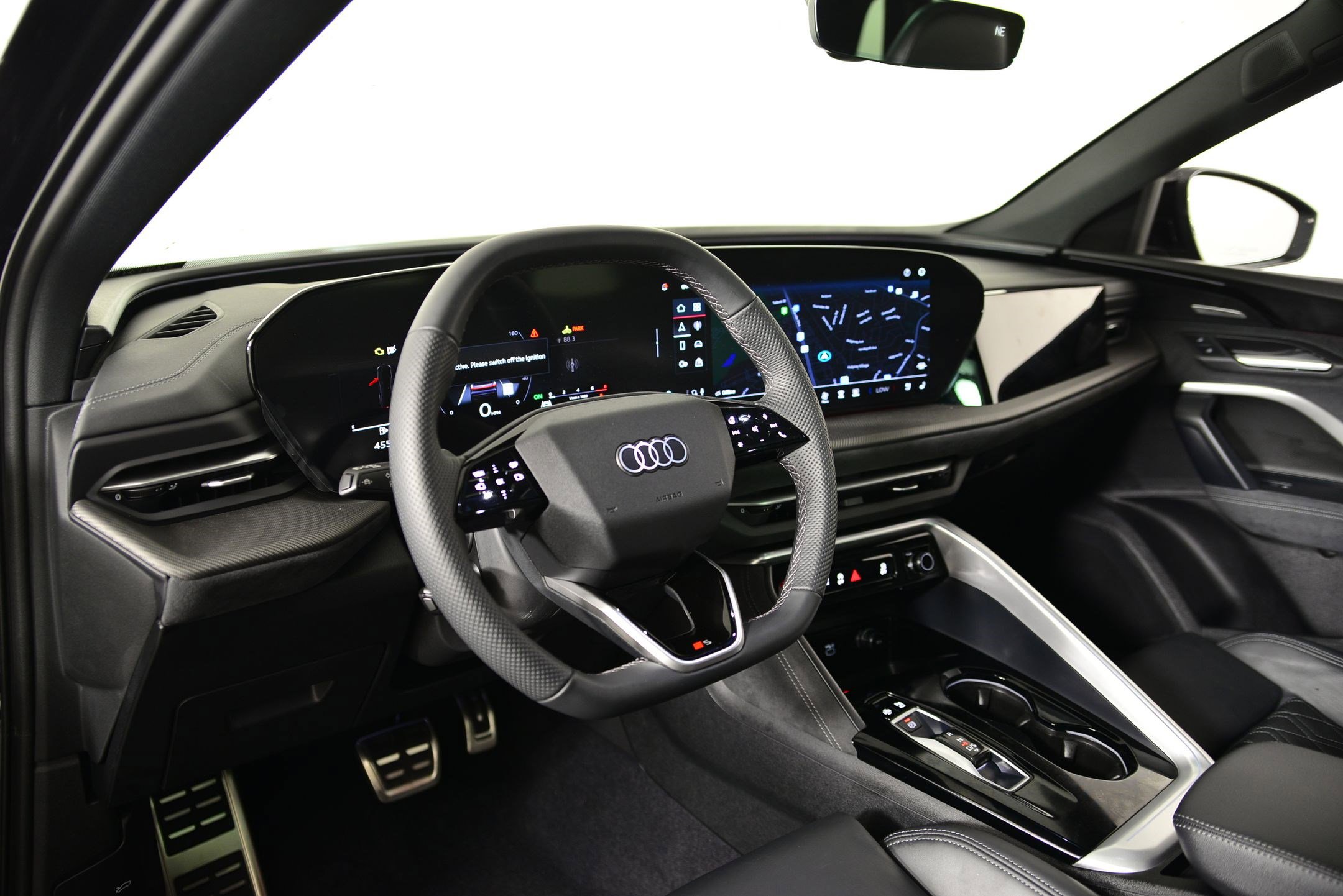 New 2025 Audi SQ5 Premium Plus image 25