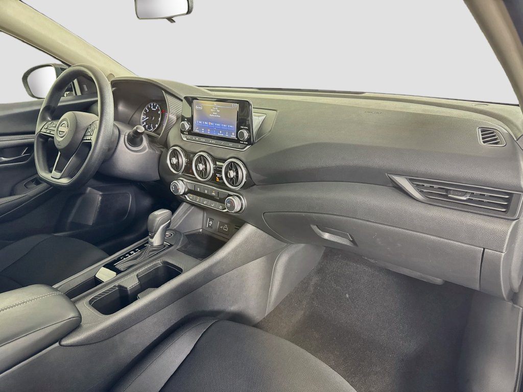 Used 2025 Nissan Sentra S FWD image 27