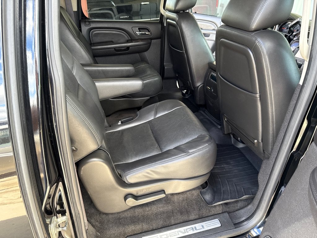 Used 2008 Buick Enclave CXL w/ Entertainment Package #4 AWD/4WD image 12