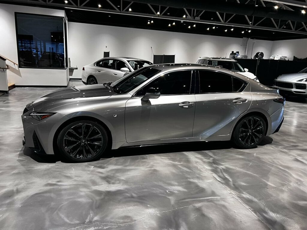 Used 2021 Lexus IS 350 F Sport RWD image 8