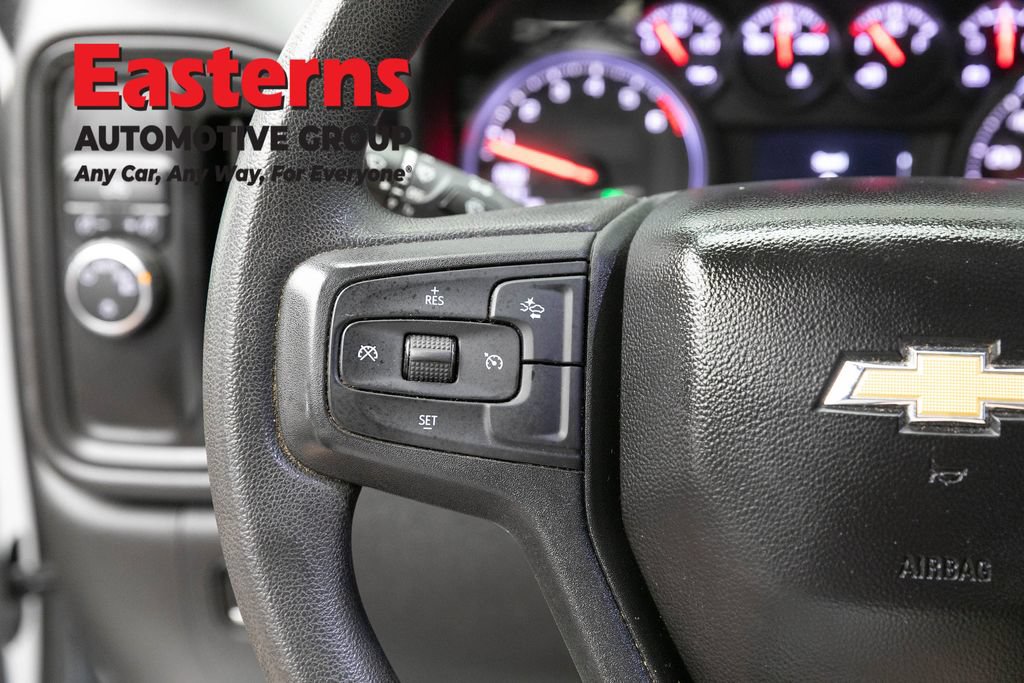 Used 2023 Chevrolet Silverado 1500 Custom RWD image 15