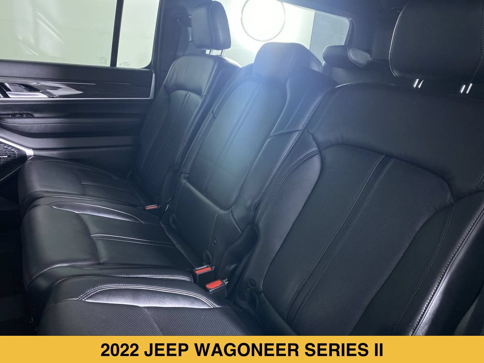 Used 2022 Jeep Wagoneer Series II w/ Premium Group I AWD/4WD image 15