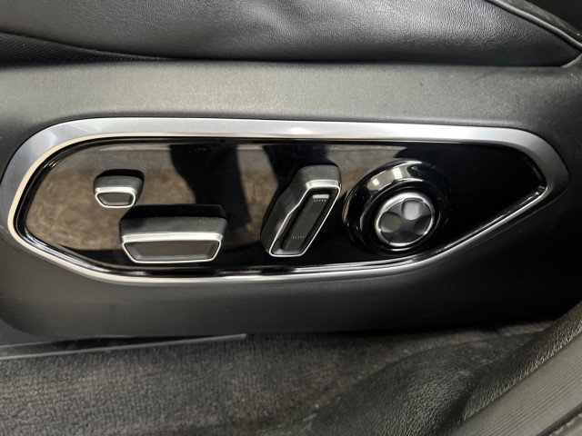 Used 2021 Jeep Grand Cherokee L Overland w/ Luxury Tech Group IV image 33