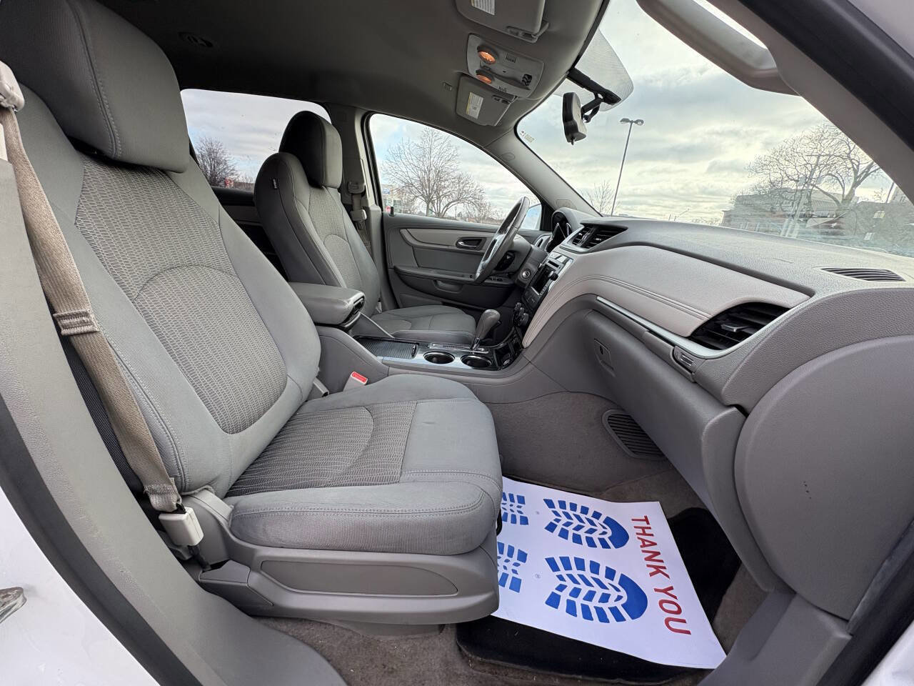 Used 2017 Chevrolet Traverse LT w/ Style and Technology Package image 24