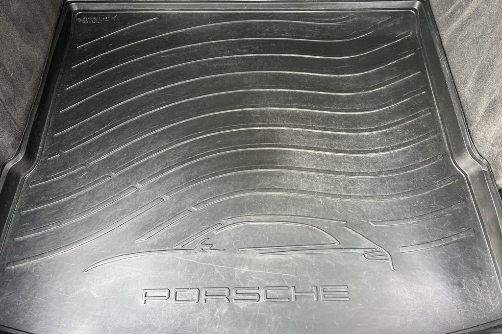 Used 2018 Porsche Macan GTS image 15