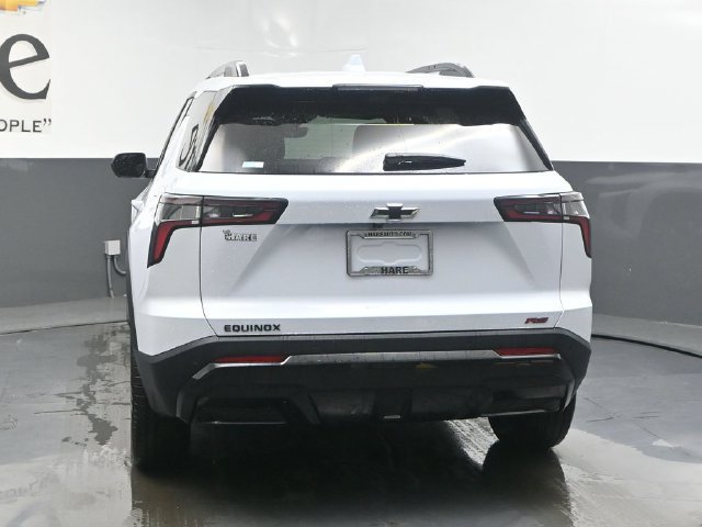 New 2027 Chevrolet Equinox RS w/ Safety and Technology Package FWD image 13