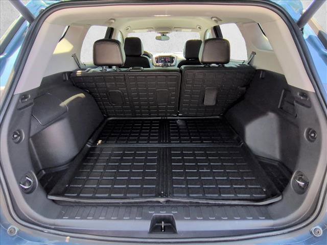 Used 2024 GMC Terrain SLT image 6