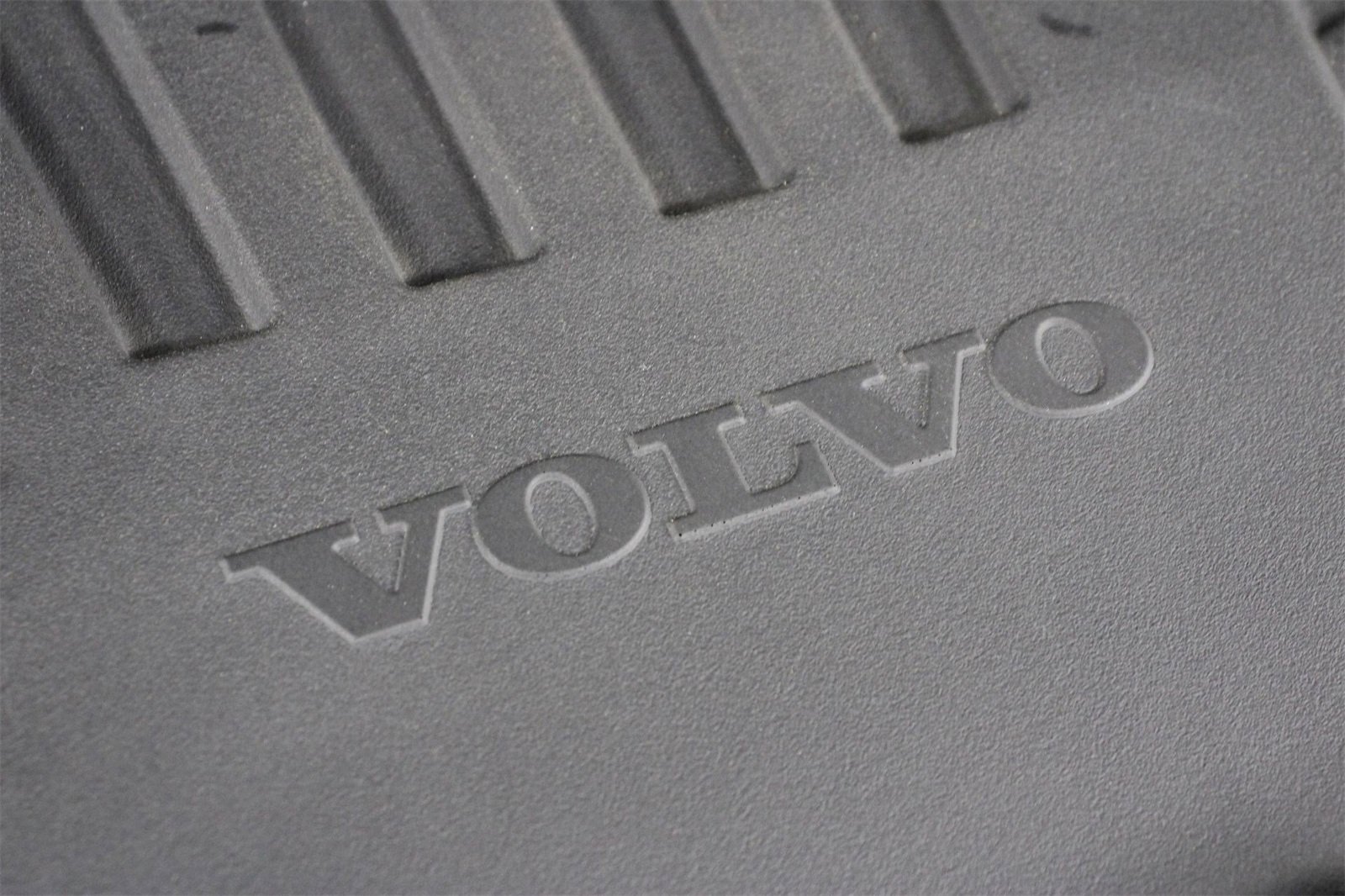 Certified 2025 Volvo XC90 B5 Core image 25