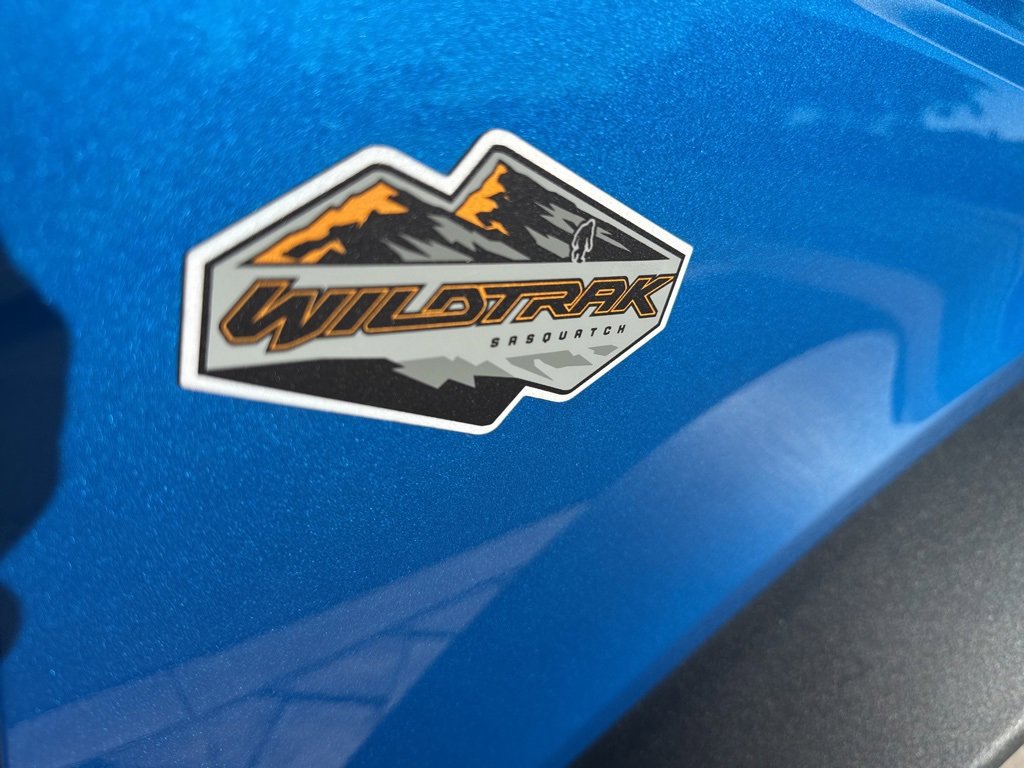 Used 2023 Ford Bronco Wildtrak image 5