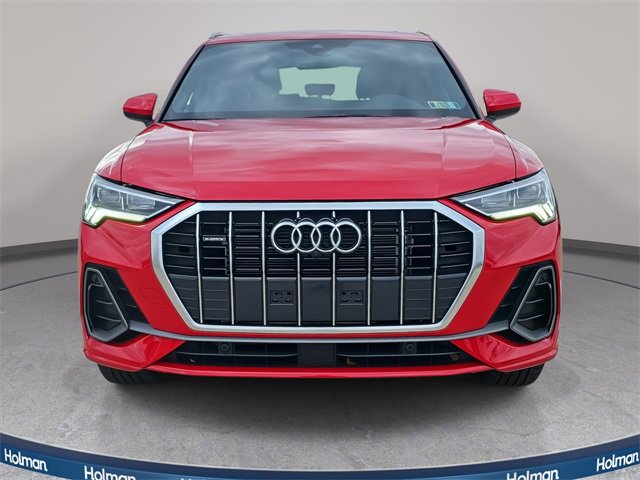 Certified 2025 Audi Q3 2.0T Premium Plus w/ Premium Plus Package image 3