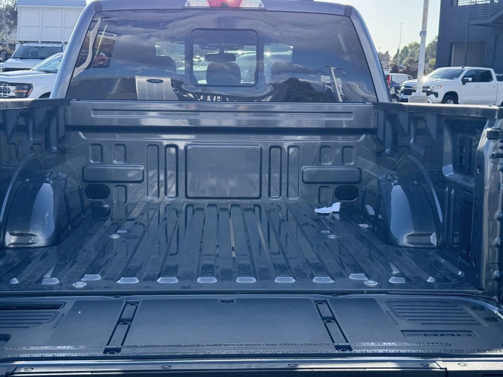 Used 2025 Ford F150 Lightning Lariat AWD/4WD image 11