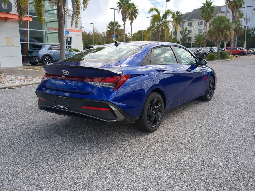 New 2026 Hyundai Elantra Sport FWD image 7