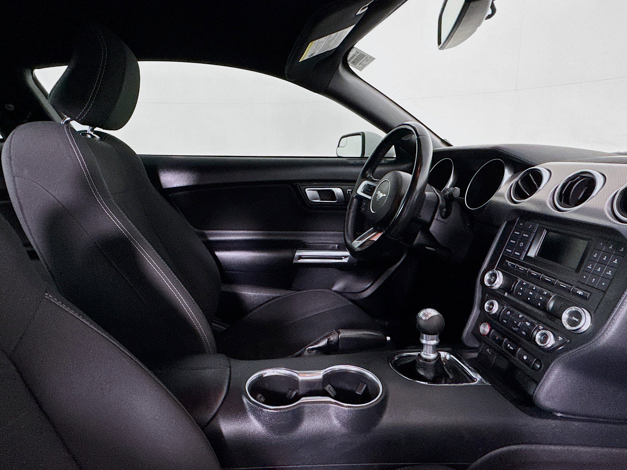 Used 2018 Ford Mustang GT RWD image 24