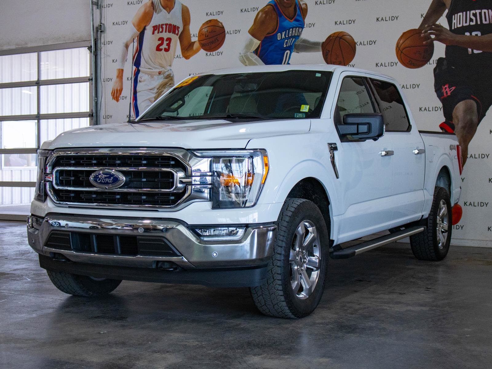 Used 2023 Ford F150 XLT w/ Equipment Group 302A High image 20