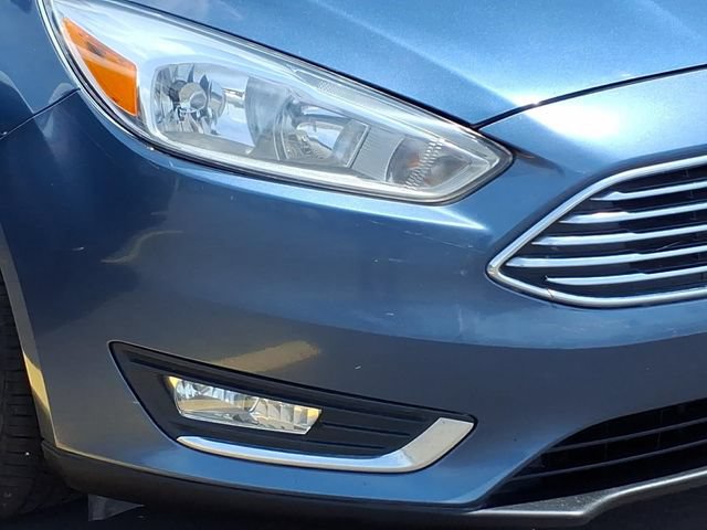 Used 2018 Ford Focus Titanium FWD image 11