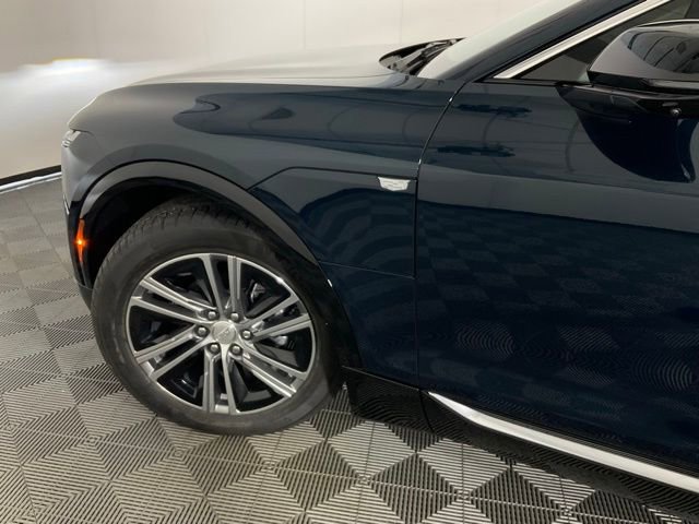 New 2026 Cadillac Lyriq Luxury w/ LPO, Floor Liner Package RWD image 31