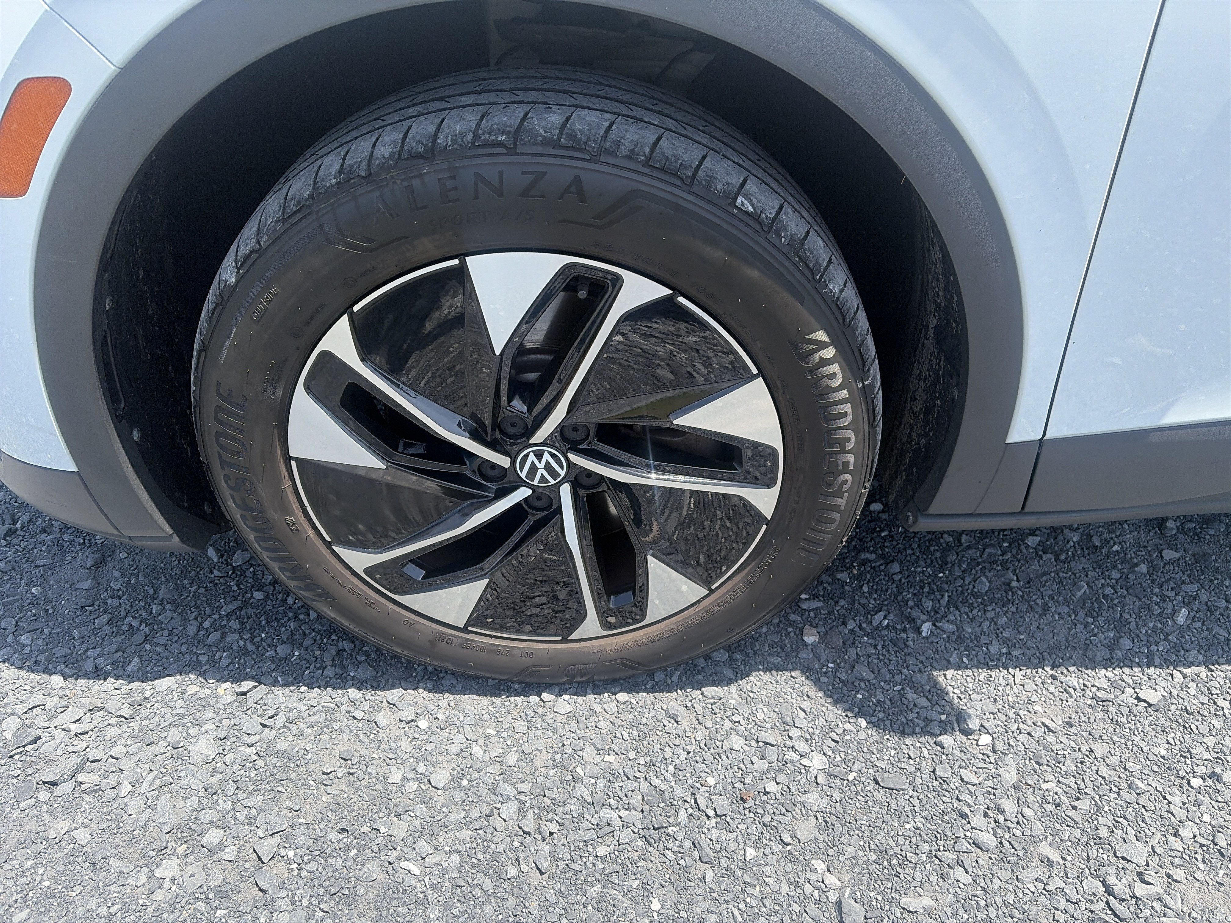 Used 2022 Volkswagen ID.4 Pro AWD/4WD image 10