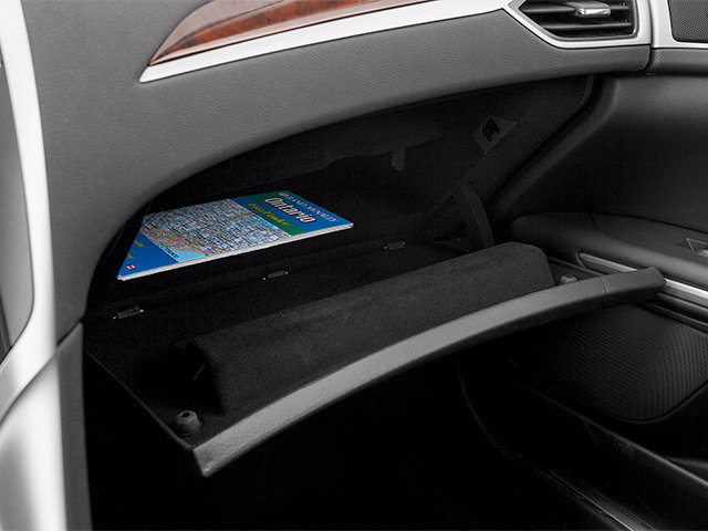 Used 2013 Lincoln MKZ FWD image 16