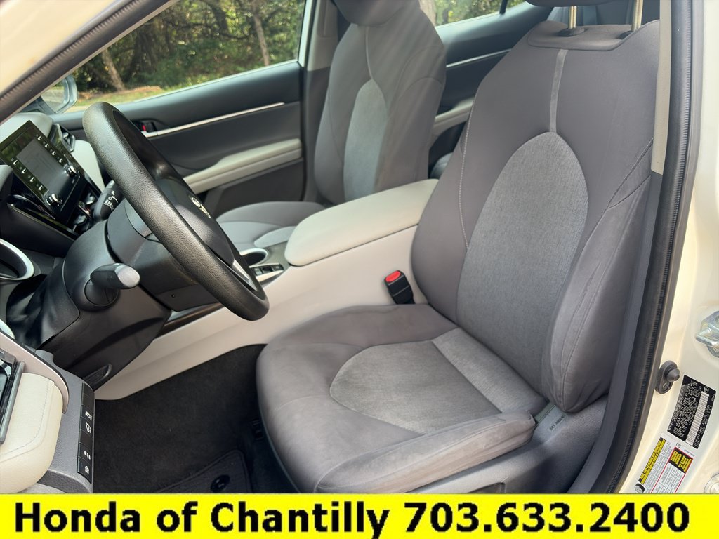 Used 2022 Toyota Camry LE FWD image 20