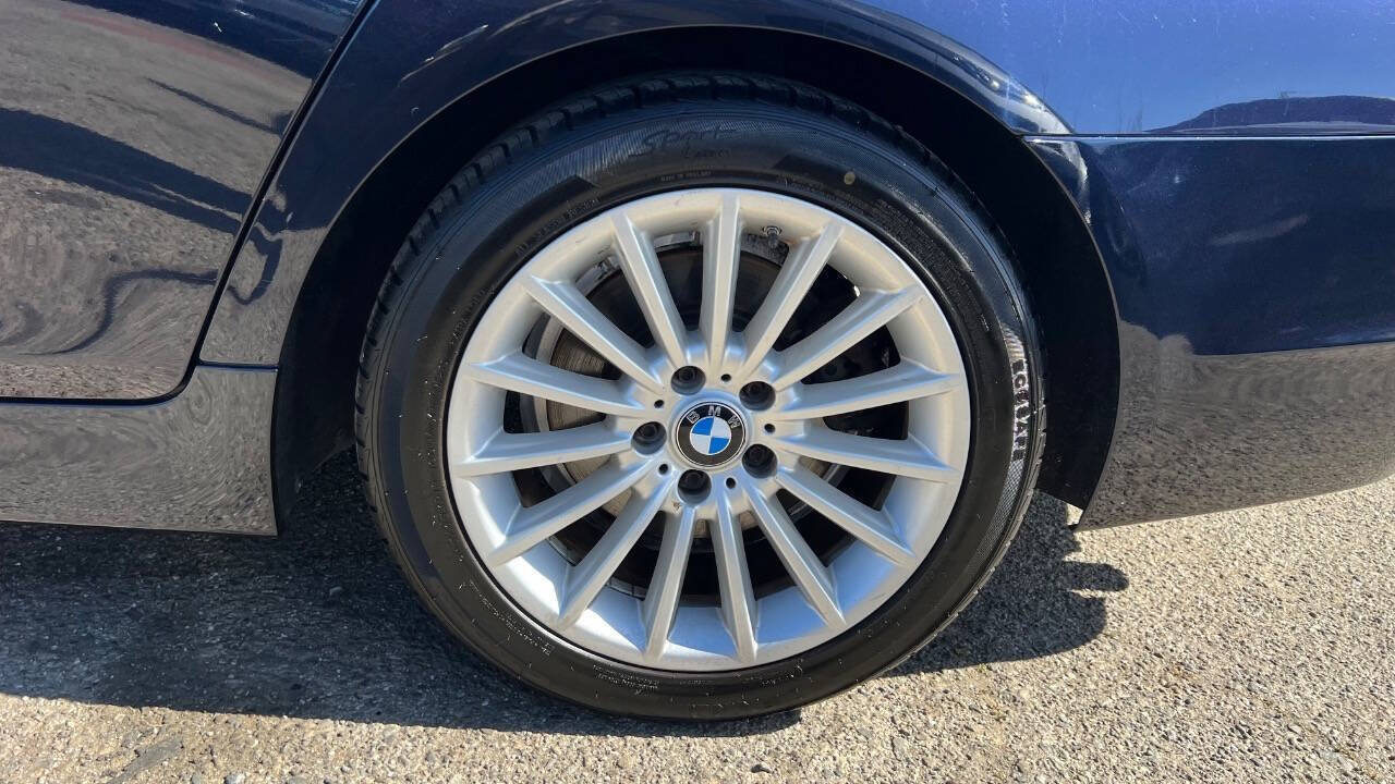 Used 2013 BMW 535i Sedan RWD image 31