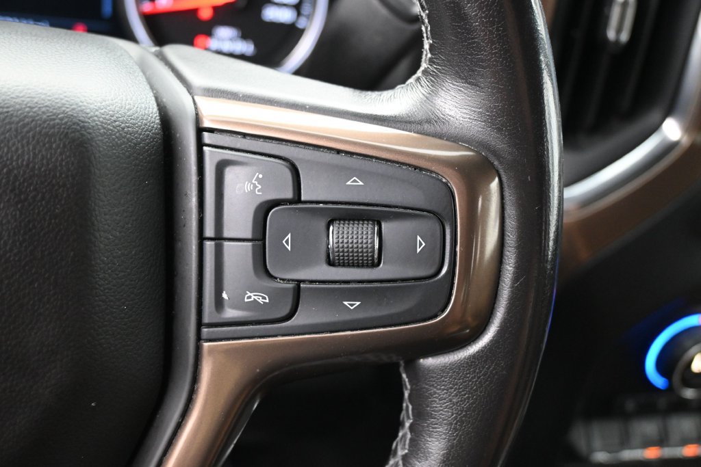 Used 2021 Chevrolet Silverado 1500 High Country AWD/4WD image 19