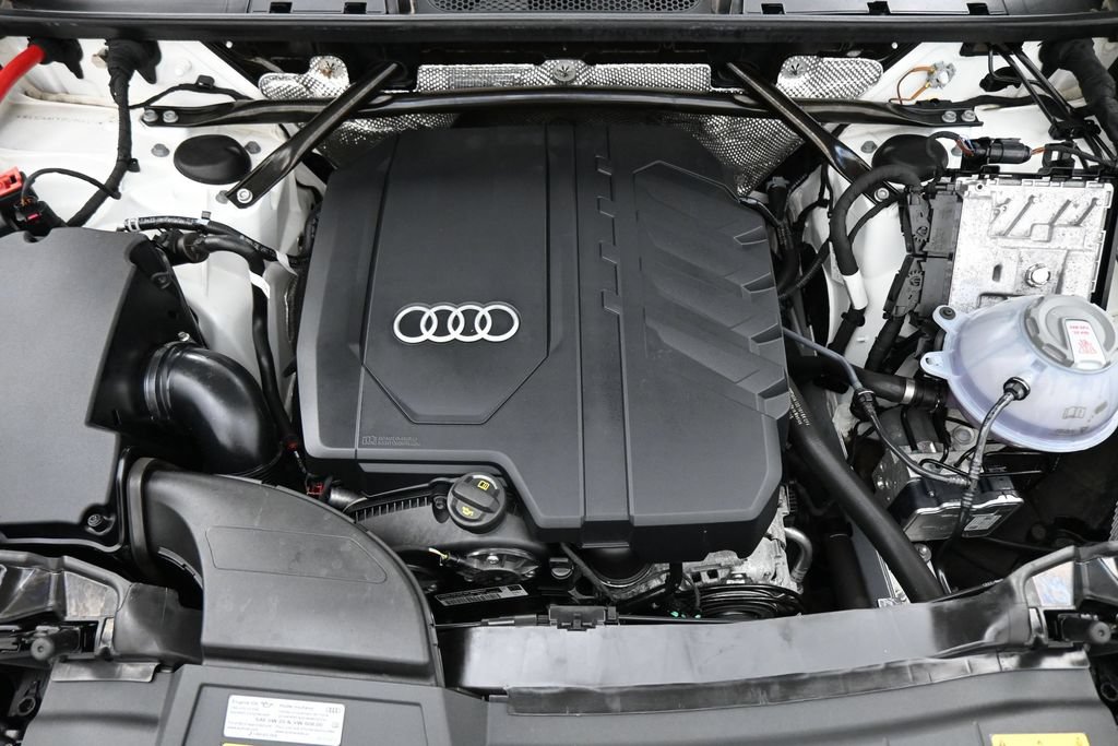 Used 2023 Audi Q5 2.0T Premium w/ Convenience Package AWD/4WD image 21