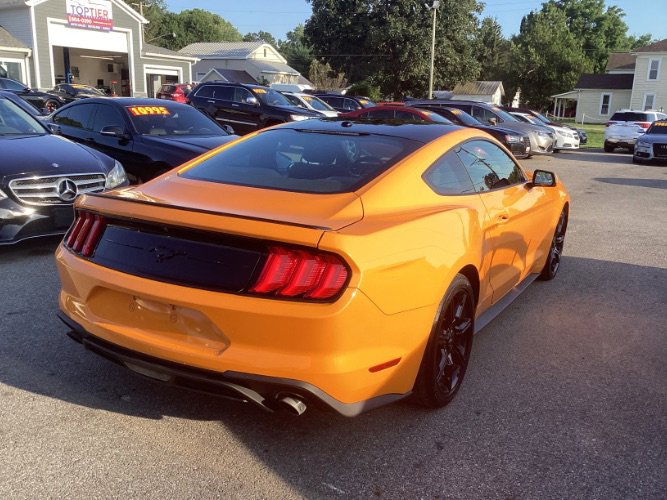 Used 2019 Ford Mustang Coupe w/ Black Accent Package image 4