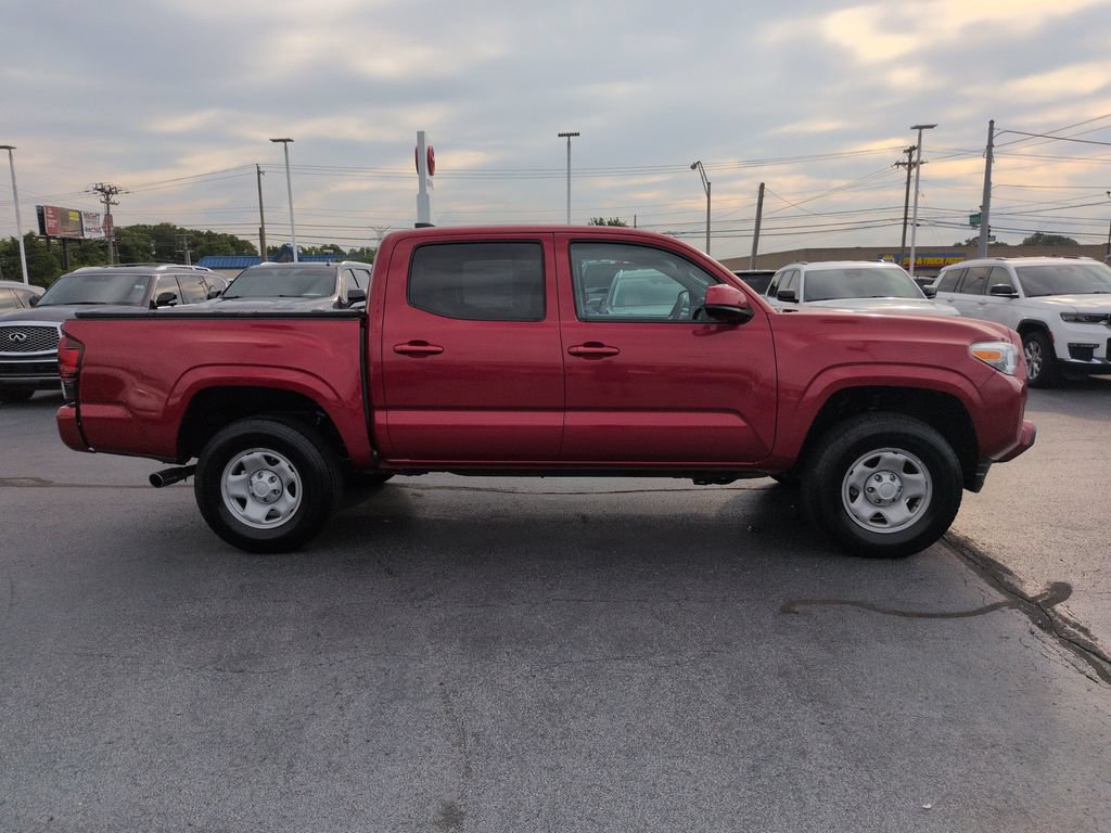 Used 2022 Toyota Tacoma SR AWD/4WD image 6
