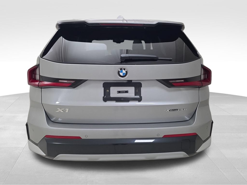 New 2027 BMW X1 xDrive28i w/ Convenience Package AWD/4WD image 9