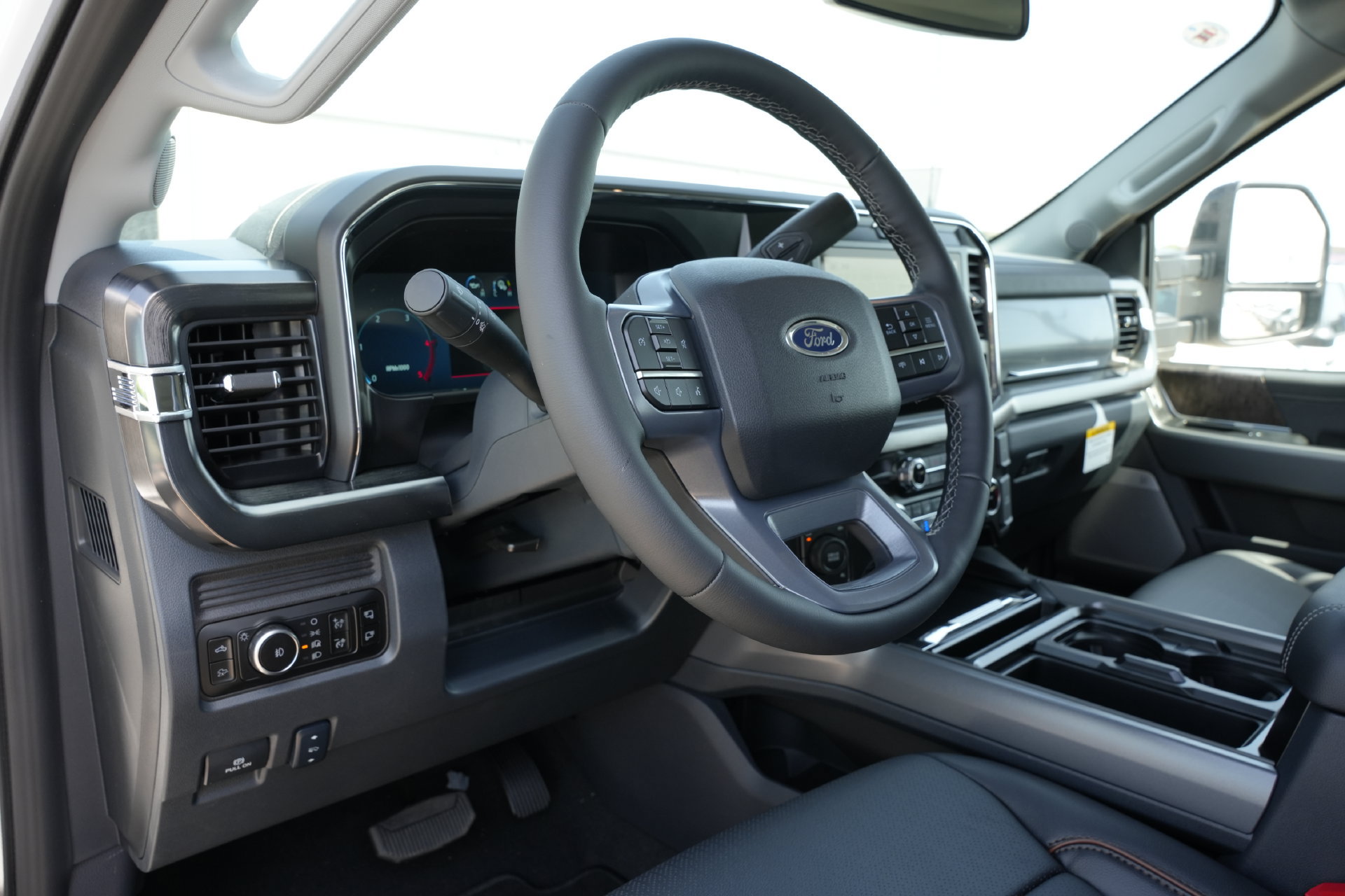 New 2026 Ford F350 Lariat w/ FX4 Off-Road Package AWD/4WD image 14