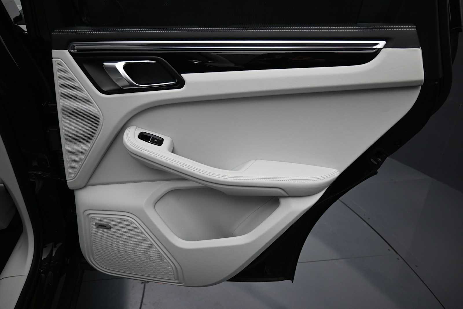 New 2026 Porsche Macan S AWD/4WD image 21