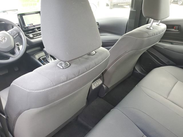 Used 2026 Toyota Corolla LE FWD image 13