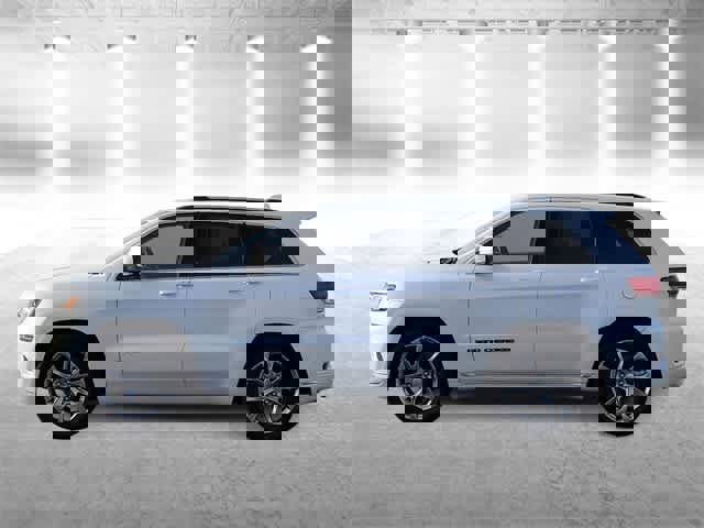 Used 2021 Jeep Grand Cherokee Summit image 5