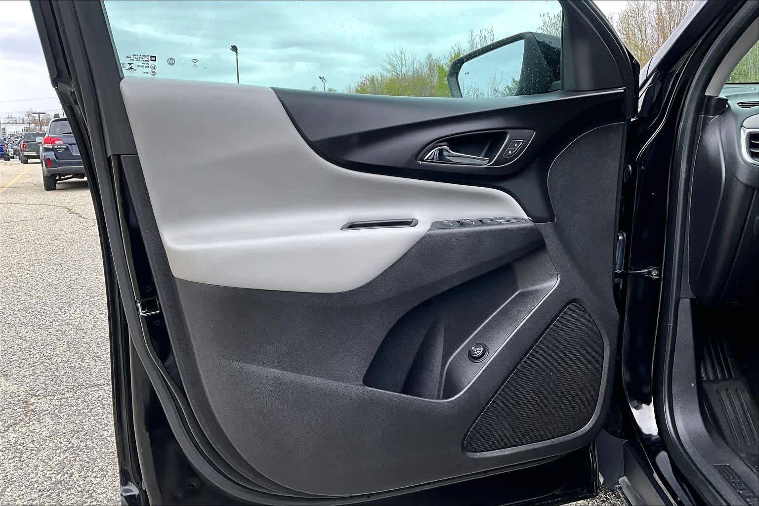 Used 2019 Chevrolet Equinox LT AWD/4WD image 22