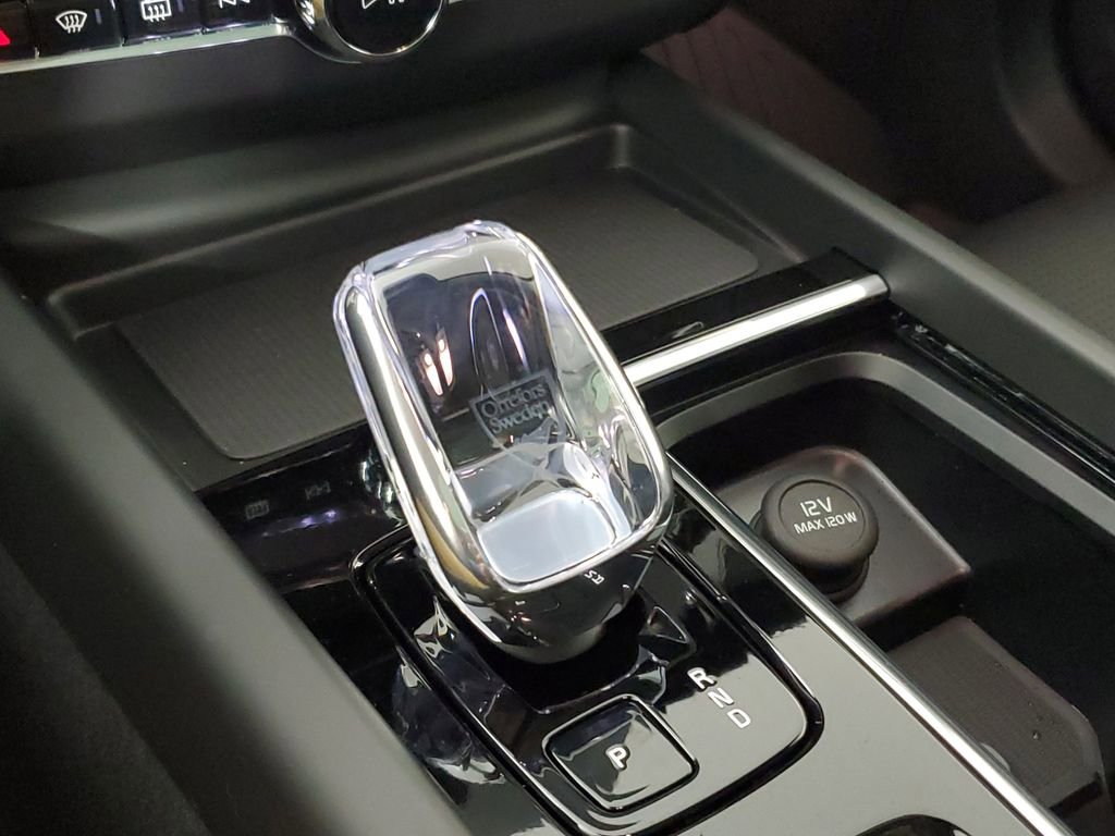 Used 2026 Volvo XC60 B5 Ultra w/ Protection Package Premier image 33