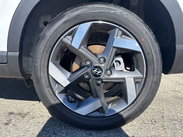 Certified 2026 Hyundai Venue SEL image 47