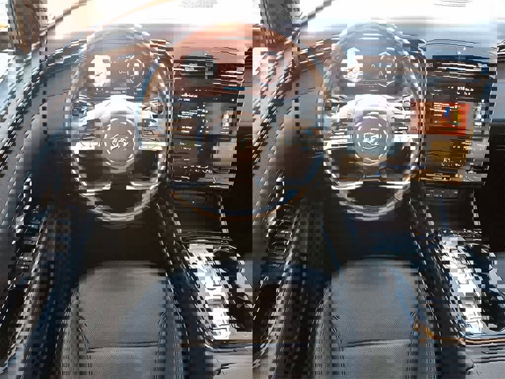 Used 2024 Hyundai Tucson Limited image 10