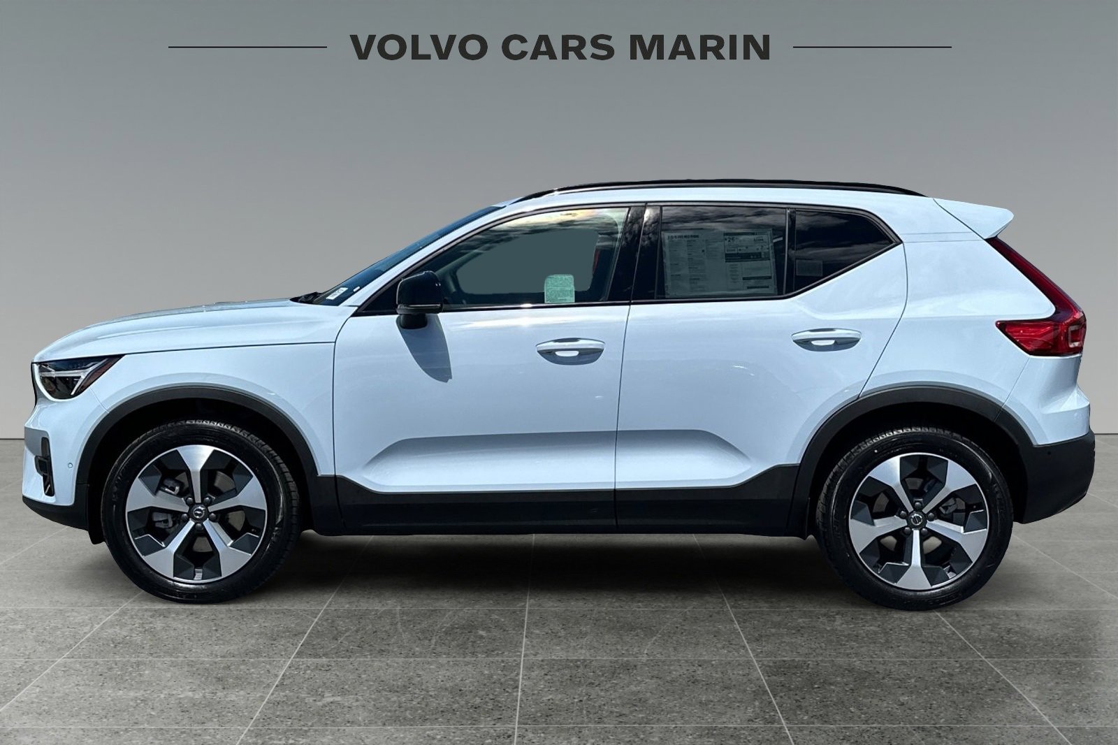 New 2026 Volvo XC40 B5 Plus w/ Protection Package Premier image 5