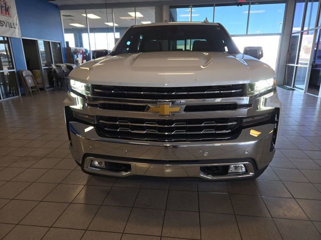 Used 2021 Chevrolet Silverado 1500 LTZ image 3