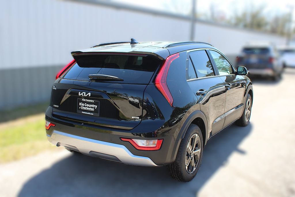 New 2026 Kia Niro FWD image 7
