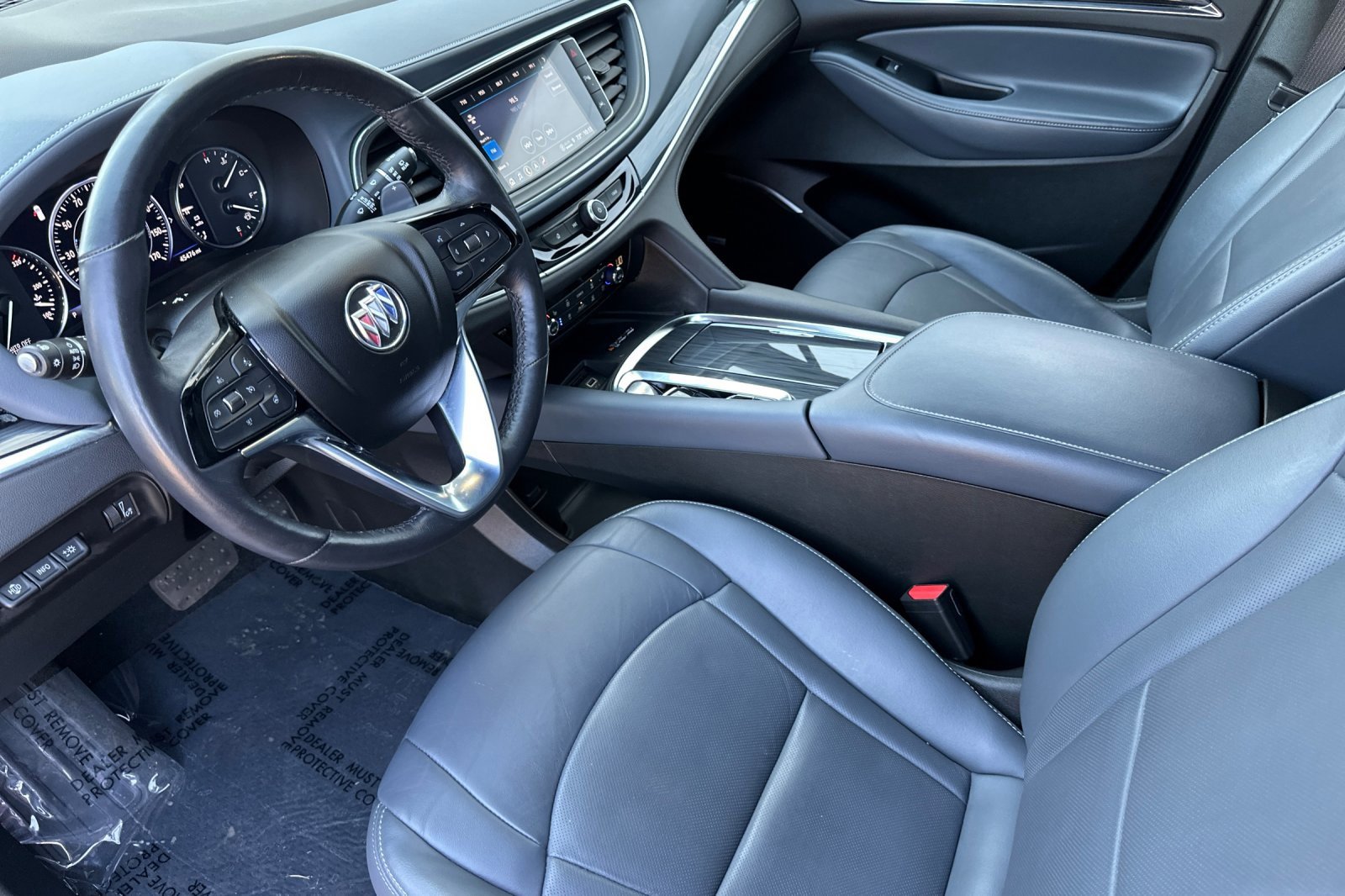 Used 2024 Buick Enclave Premium image 10