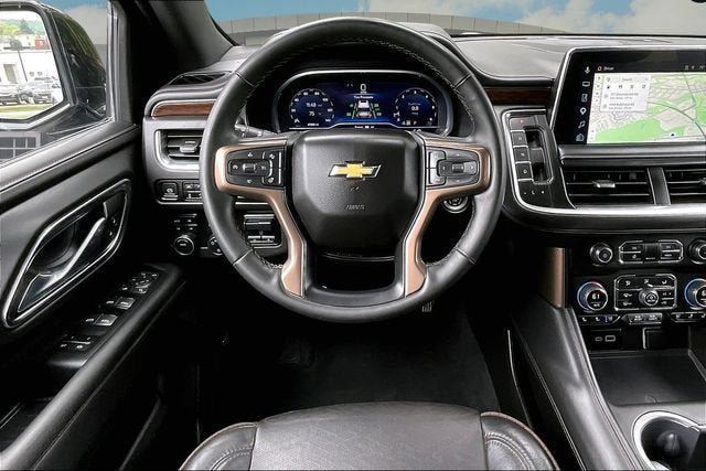 Certified 2023 Chevrolet Suburban High Country w/ Max Trailering Package AWD/4WD image 5