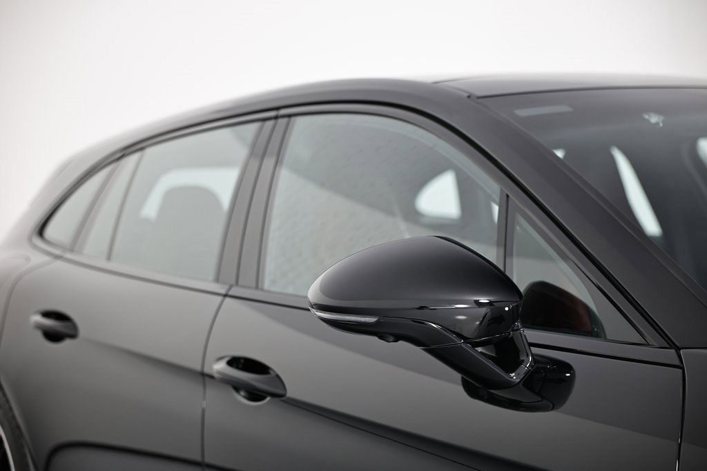 Certified 2023 Porsche Panamera 4S image 16