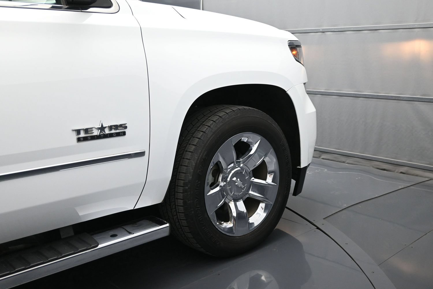 Used 2016 Chevrolet Tahoe LT w/ LT Signature Package RWD image 46