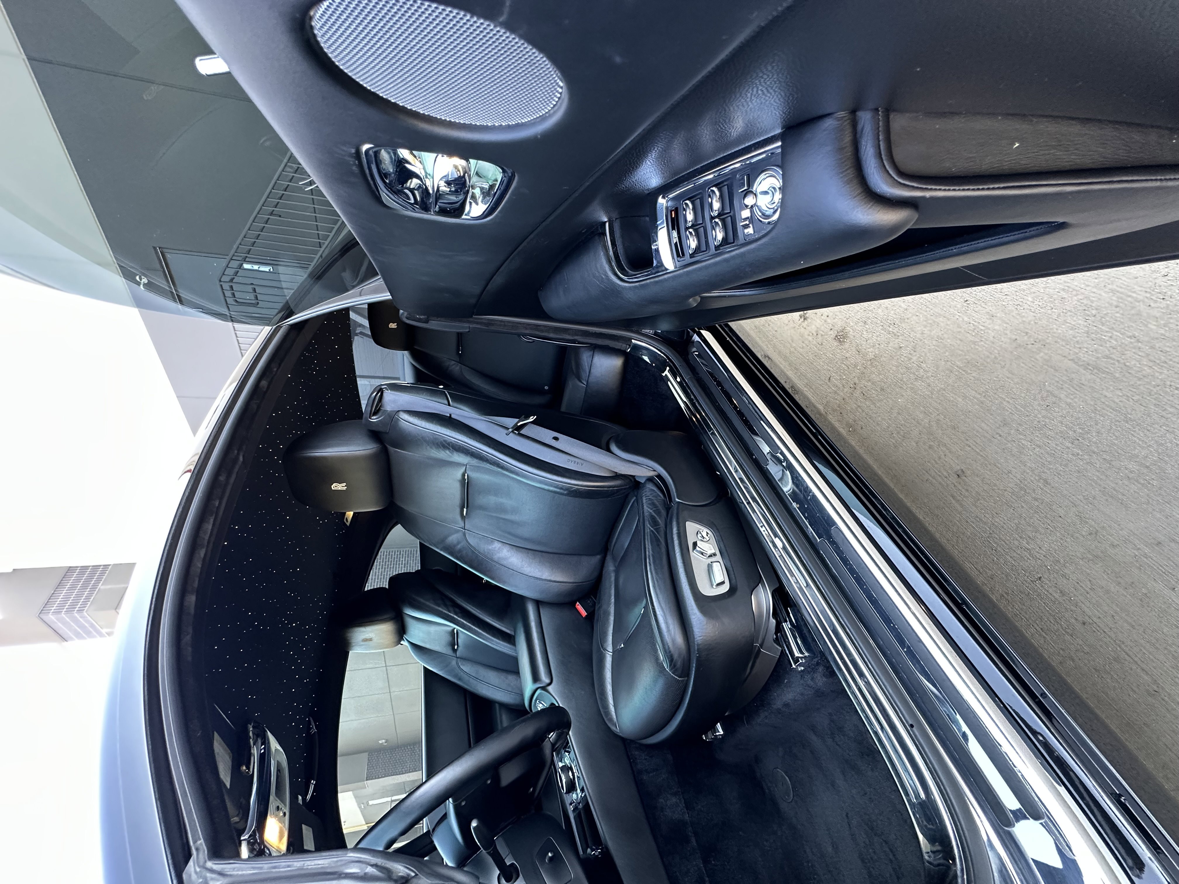 Used 2014 Rolls-Royce Wraith image 10