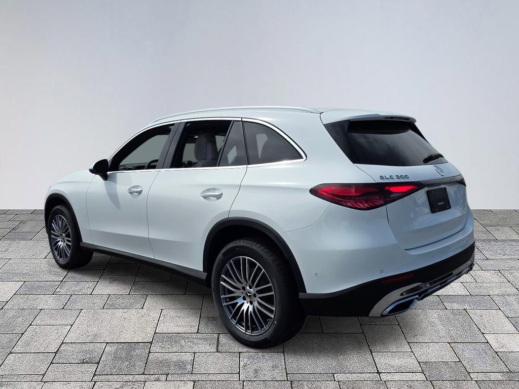 New 2026 Mercedes-Benz GLC 300 image 5