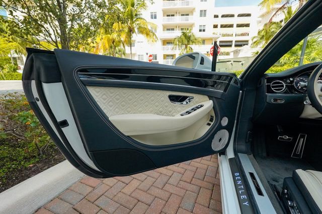 Used 2024 Bentley Continental GT Speed AWD/4WD image 57
