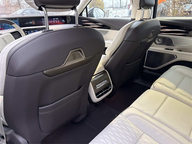 New 2026 Lincoln Nautilus Black Label w/ Jet Appearance Package image 17