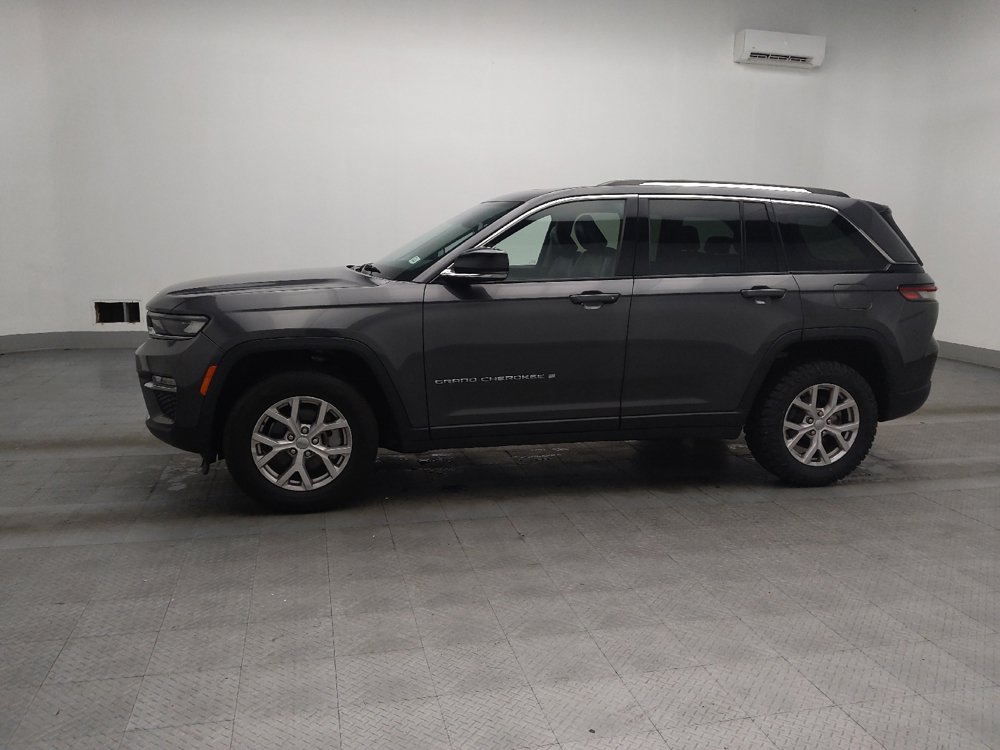 Used 2022 Jeep Grand Cherokee Limited AWD/4WD image 2