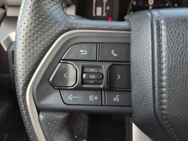 Used 2025 Toyota 4Runner SR5 RWD image 22